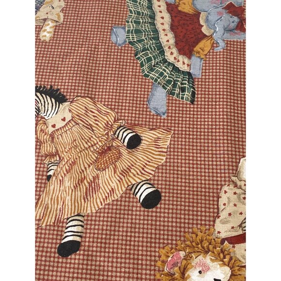 DAISY KINGDOM 1998 Vintage Fabric Toy Chest Allover Animals Checks Quilting Sew - Picture 3 of 7